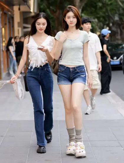 上海南翔小笼与生煎终极对决：本地老饕教你一口吃出正宗味